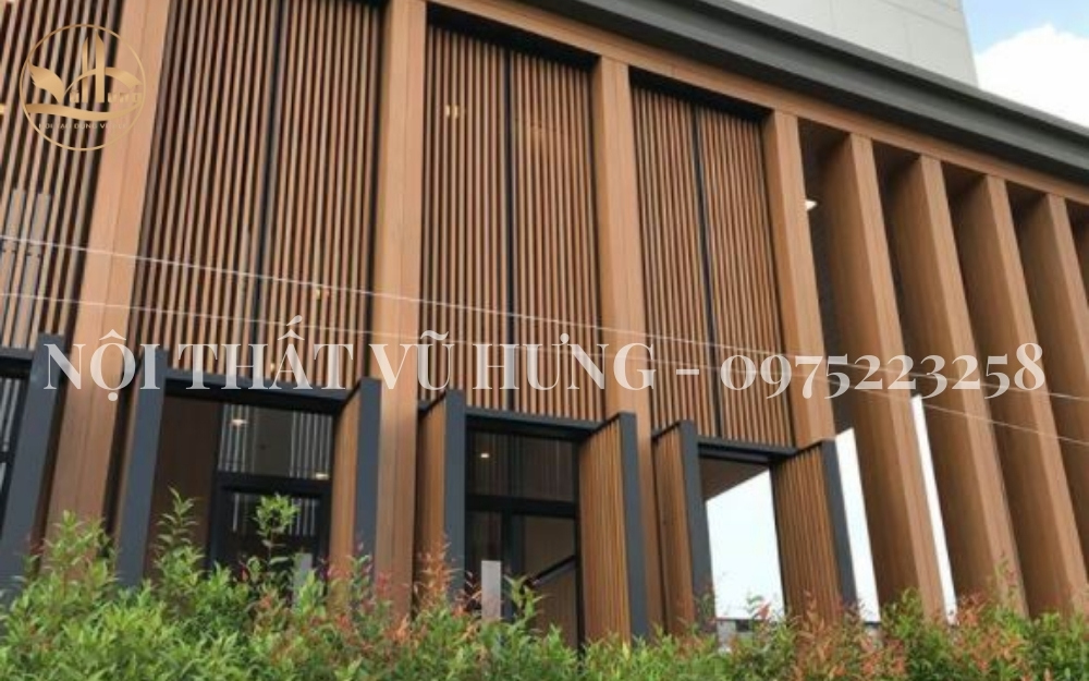 Vách lam nhựa giả gỗ là gì?
