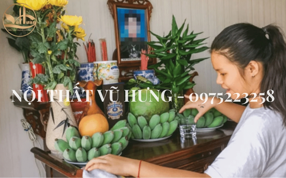 Có nên lau bàn thờ bằng nước lã không? 