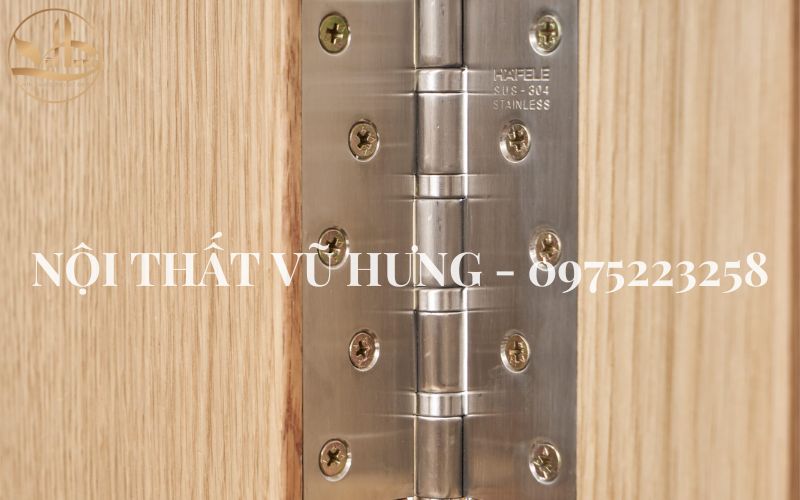 Các kiểu bản lề cửa gỗ phổ biến nhất hiện nay